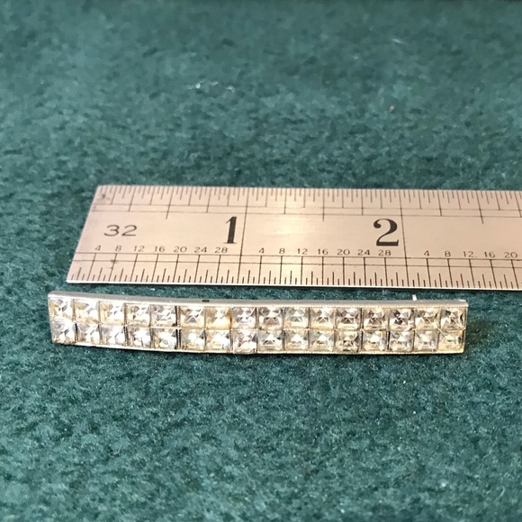 Silver Rhinestone Brooch - Picture 3 of 3
